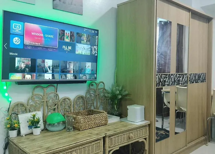 17th Floor Tower B Haven With Netflix, Ac And Free Wifi * Manila
