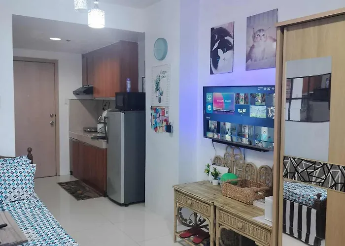 17th Floor Tower B Haven With Netflix, Ac And Free Wifi